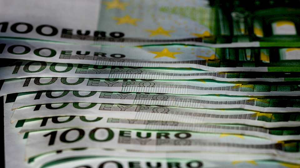 Inflation In Der Eurozone Verharrt Auf 2 4 Prozent News Aktuell