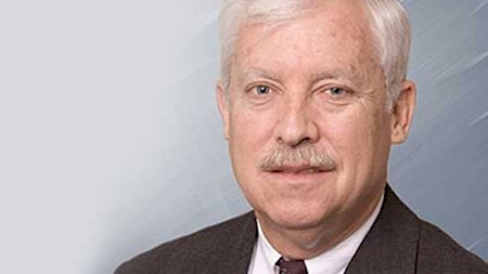 Ed Cowart gewinnt Sauren Golden Award zum zweiten Mal in Folge