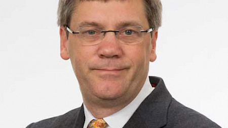 Urban Larson, Senior Product Specialist, Emerging Markets Debt bei Standish (BNY Mellon)