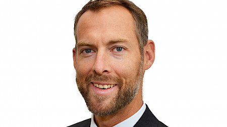 Dominik Issler, Head of DACH Distribution, Old Global Mutual Investors 