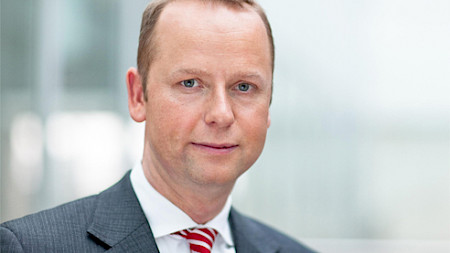 Henning Gebhart, Global Head of Equities der Deutschen AM.