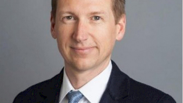 Acron verstärkt Management-Team