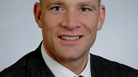 Barend Fruithof tritt als Präsident der Arbeitgeber Banken ab.