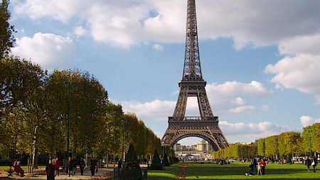 Bild: Cornerstone (pixelio)