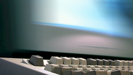 Bild: Klicker (Pixelio)