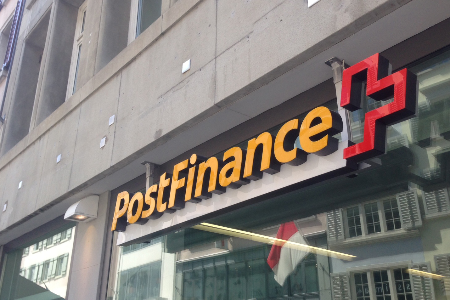 Postfinance will 500 Stellen abbauen News Aktuell investrends.ch