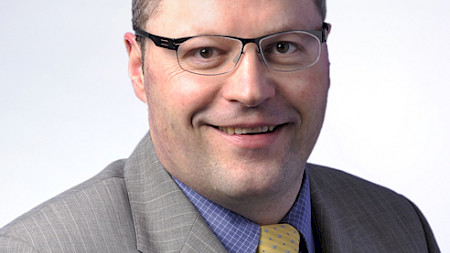 Jörg de Vries-Hippen, Portfoliomanager des Allianz European Equity Dividend Fonds 