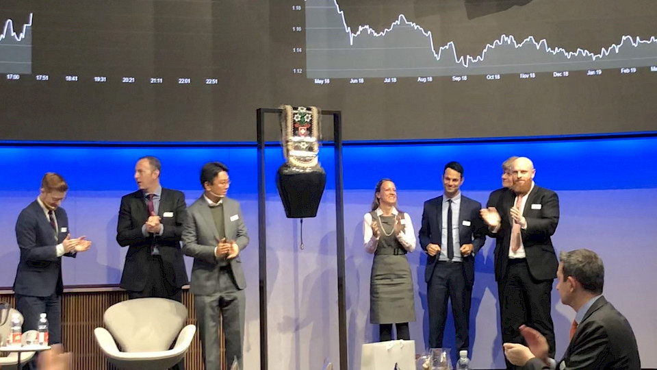 Bell-Ringing-Event zur Einführung des Invesco Elwood Global Blockchain UCITS ETF an der SIX. (Bild: ZVG)