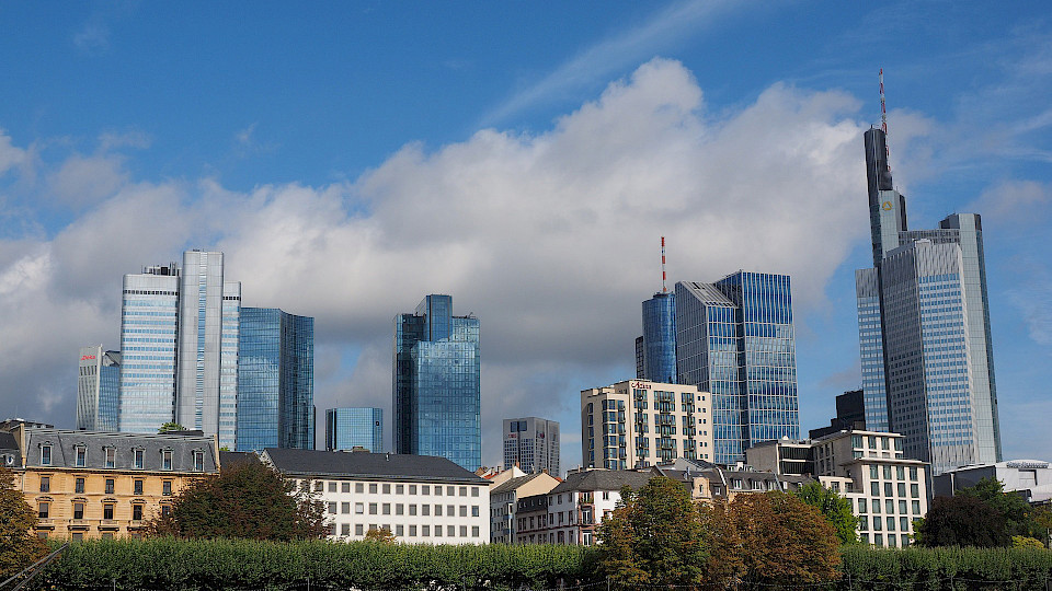 Es kommt nicht zu einem Zusammenschluss der Deutschen Bank mit der Commerzbank. (Bild: Pixabay)