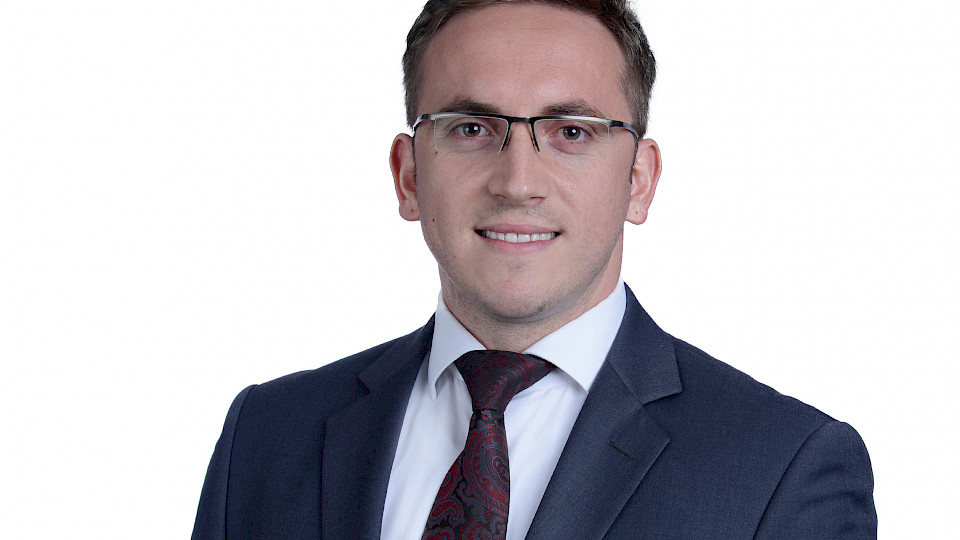 Dashnim Sopi leitet neu die Filiale Baden von Moneypark.