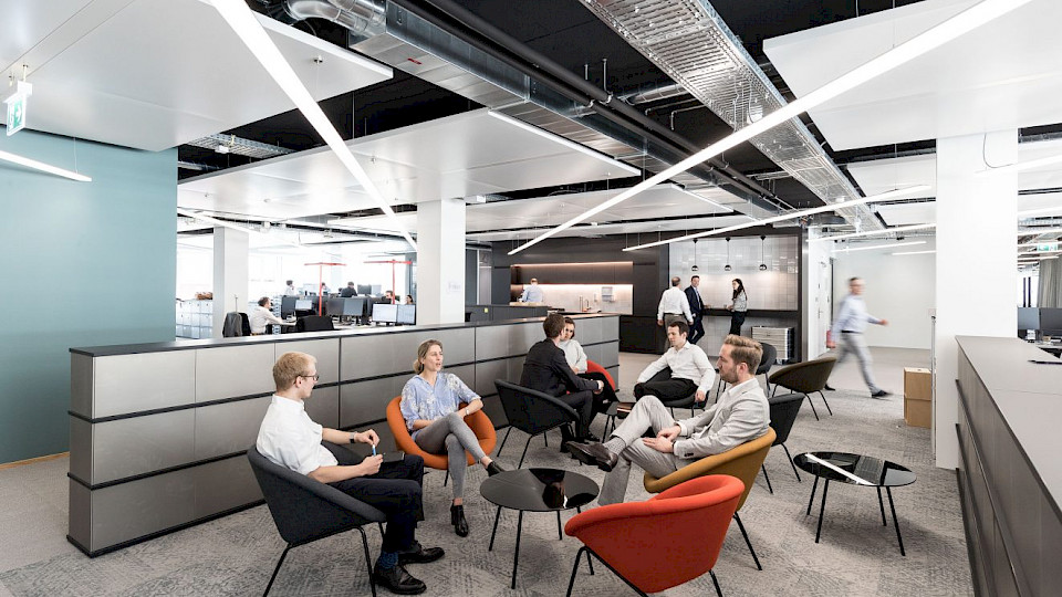 Erfahrungen aus zwei Jahren agiler Arbeitsweise sind in die Innenarchitektur des neuen Standorts eingeflossen. (Bild: ZVG)