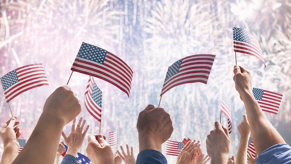 Die US-Konsumenten sind die treibende Kraft des Aufschwungs. (Bild: Yuganov Konstantin/Shutterstock.com)