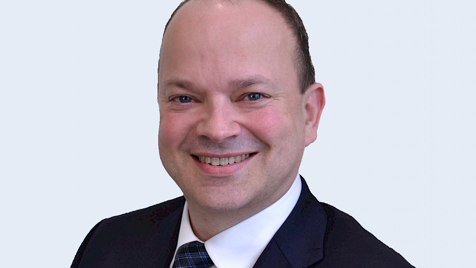 Rob James, Co-Manager des Merian Financials Contingent Capital Fund, Merian Global Investors