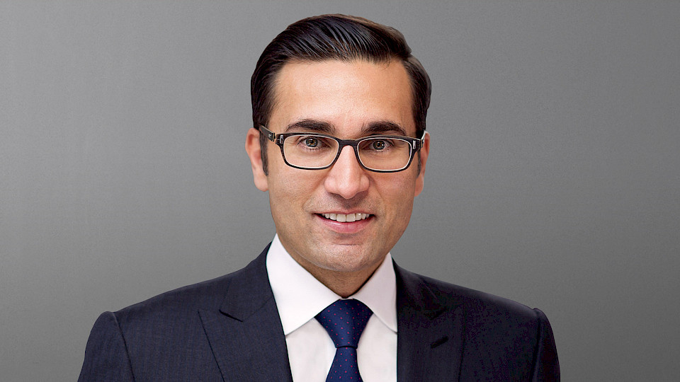 Die Beschattung und Bedrohung von Iqbal Khan durch Detektive bringt die Credit Suisse in Bedrängnis.