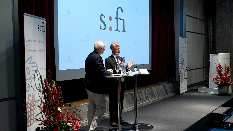 An der Jahreskonferenz des Swiss Finance Institute wurde über Wirtschaftswachstum und über die Rolle der Schweizer Banken diskutiert. (Bild: zvg)