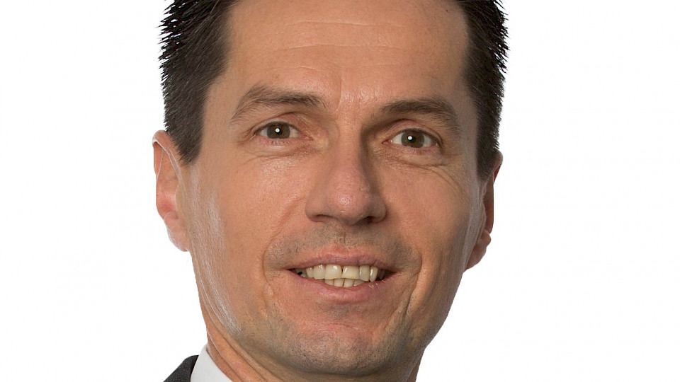 Peter Leffler, Director, Financial Institutional Adviser (Switzerland), Alliance Bernstein