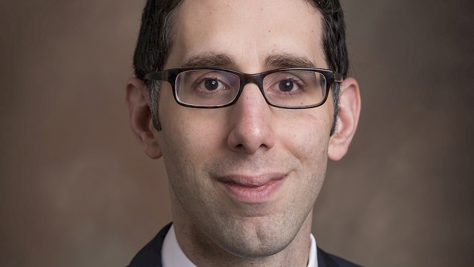 Samy Muaddi, Portfoliomanager Emerging Market Corporate Bond Strategie bei T. Rowe Price