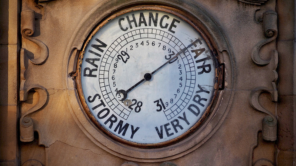 Das Barometer der UBS zeigt einen erfreulichen Start der Vorsorgeeinrichtungen ins neue Jahr.  (Bild: Shutterstock.com/Pefkos)