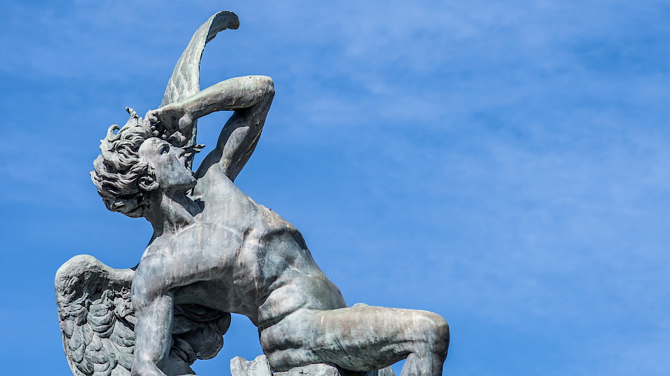 Gefallene Engel können sich wieder aufschwingen (Bild shutterstock).