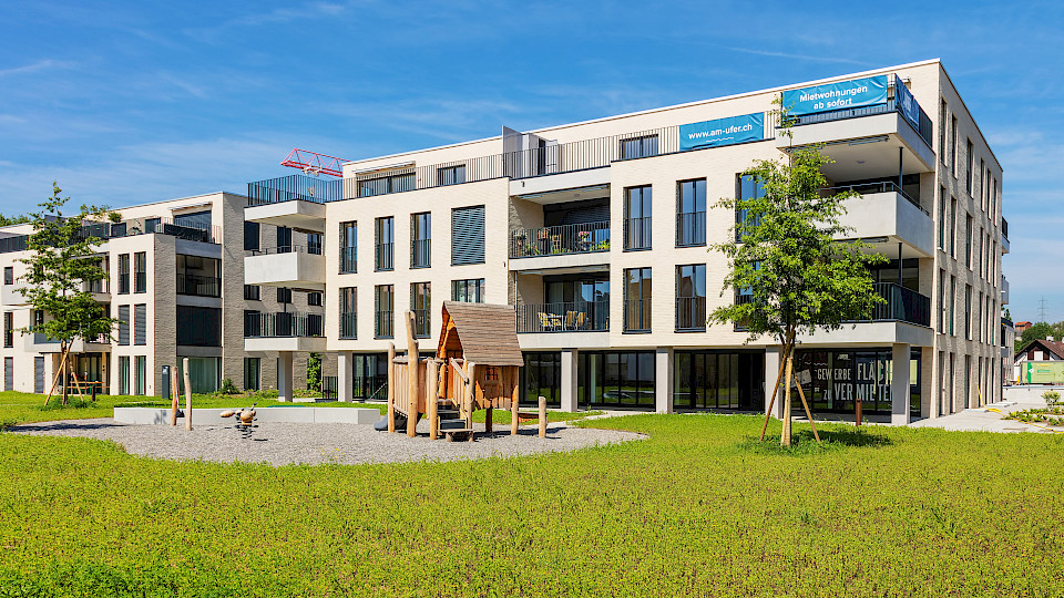 Wohneigentum ist vielerorts aufgrund der negativen Zinsen zum Investitionsobjekt geworden. (Bild: Shutterstock.com)