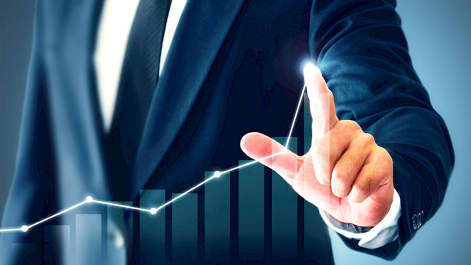 Vermögensverwalter erwarten einen Zuwachs der von ihnen verwalteten Vermögen – besonders in den Bereichen ESG und "Alternatives". (Bild: Shutterstock.com/Monster Ztudio)