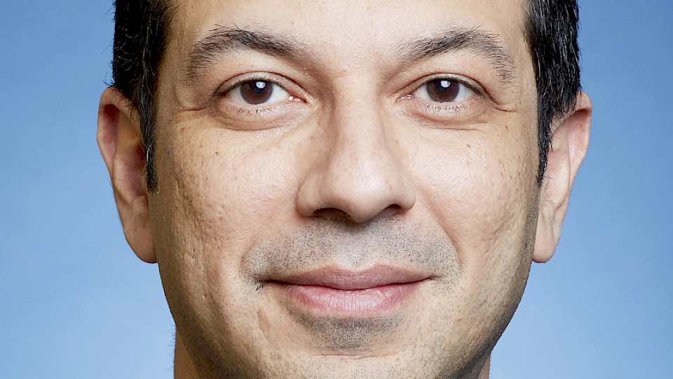 Kinner Lakhani, Head of Investor Relations und Head of Group Strategy & Development bei Credit Suisse