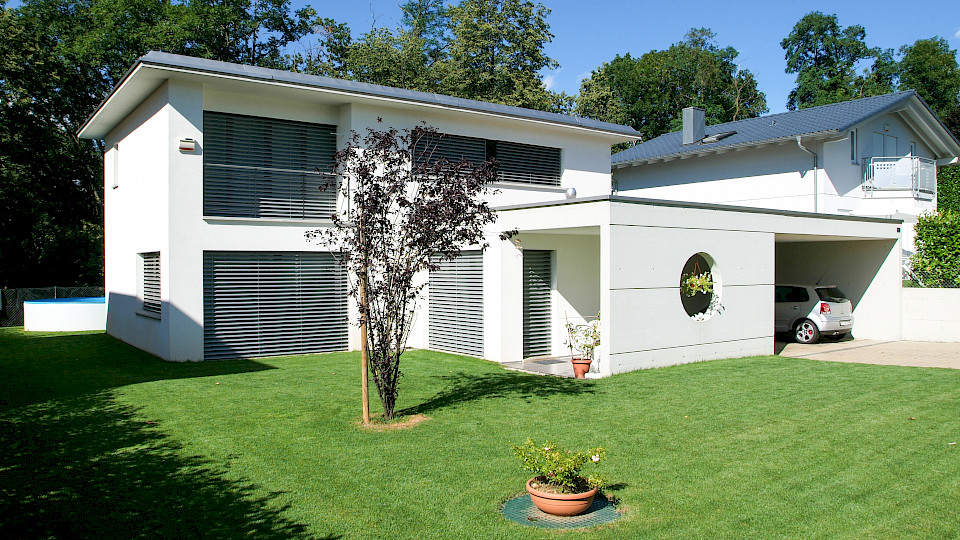 UBS erweitert die Hypothekenplattform key4 um eine weitere Partnerschaft mit der Immobilienvermittlungsplattform homegate.ch. (Bild: Shutterstock.com/Stefano Ember)