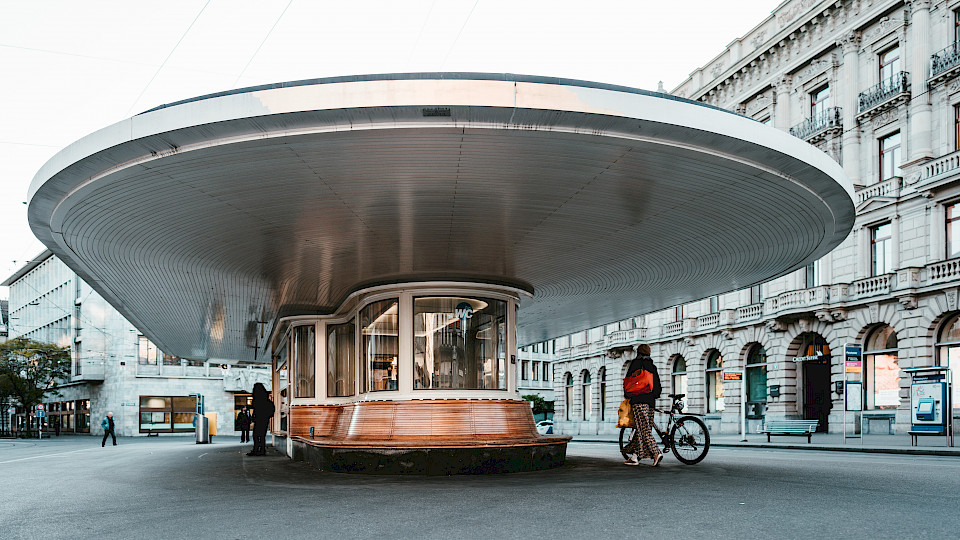 An einem früheren Test nahmen nur Pensionskassen und  Versicherungen teil, jetzt ist es die ganze Branche, auch die Grossbanken am Paradeplatz (Bild: Shutterstock.com/Pixelion)