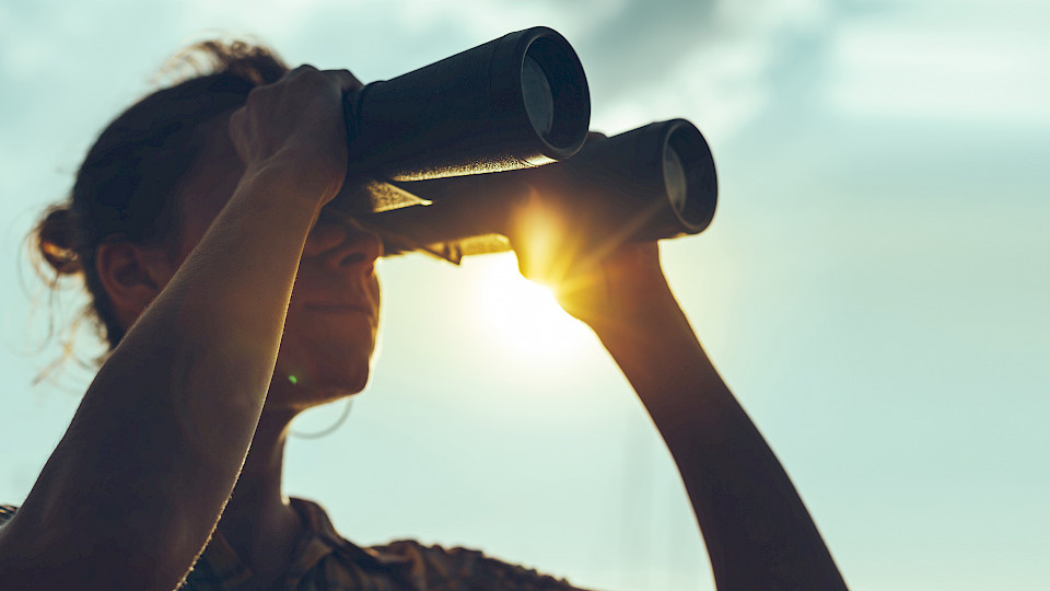 Wer in Zeiten von Negativzinsen Rendite erzielen will, muss mehr Risiken eingehen. (Bild: Shutterstock.com/Sergey Tinyakov)