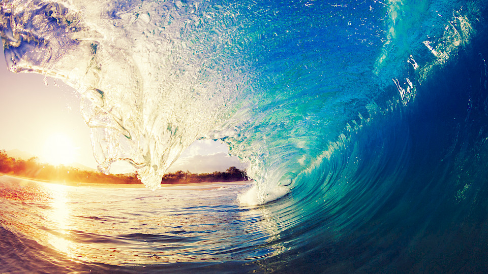 Wird die Wirtschaft nach der erneuten Corona-Welle schon im zweiten Halbjahr 2021 zu einer gewissen Form von Normalität zurückkehren? (Bild: Shutterstock.com/EpicStockMedia)