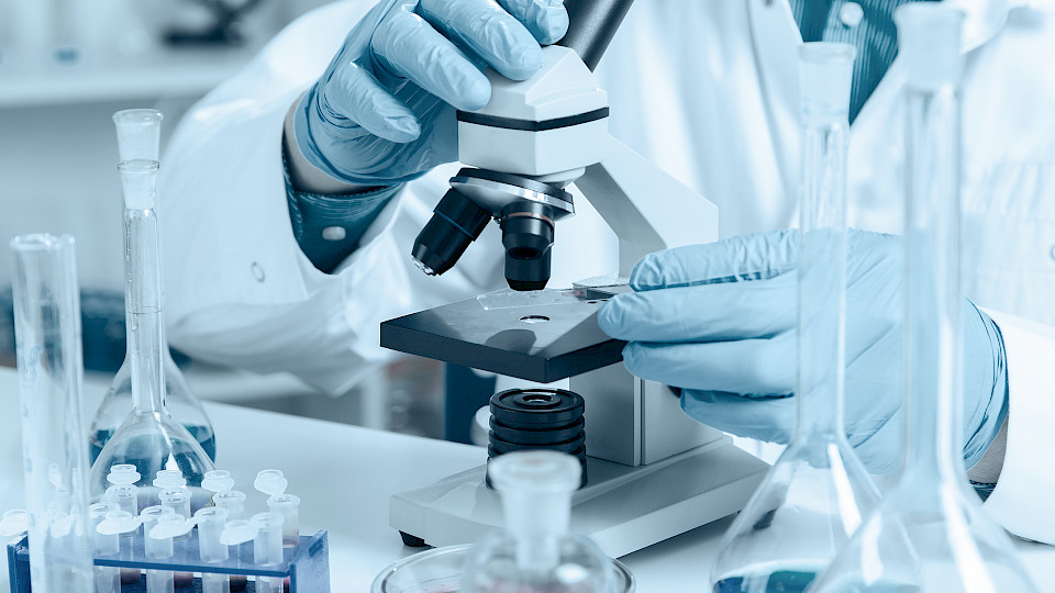 Investitionen in das Gesundheitswesen liegen im Trend. (Bild: Shutterstock.com)