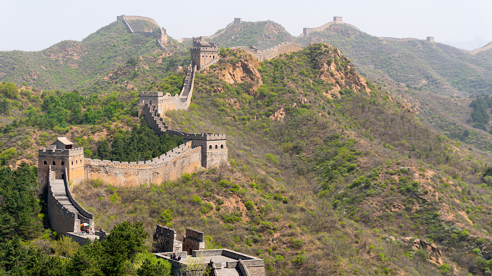 China wird 2021 voraussichtlich stark wachsen. Auch im ESG-Bereich sind alle Augen auf das Land gerichtet, denn es hat sich verpflichtet, seine Treibhausgasemissionen drastisch zu reduzieren. (Bild: Shutterstock.com/Dani Metaz)