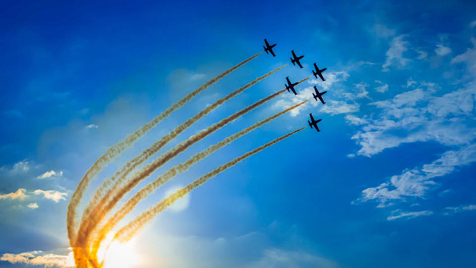 Die Pensionskassen im Sample der UBS erzielten im Februar insgesamt eine durchschnittliche Performance von 0,40% nach Gebühren. (Bild: Shutterstock.com/Lucian Boca)