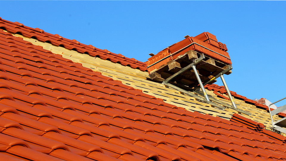 Die Neugründungen von Unternehmen nahmen von Januar bis April 2021 deutlich stärker zu als die Insolvenzen. (Bild: Shutterstock.com/Palatinate)