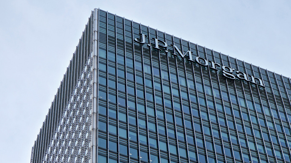 J.P. Morgan hat Reinout Böttcher zum stellvertretenden Leiter des EMEA Investment Banking ernannt. (Bild: Shutterstock.com/Lubo Ivanko)