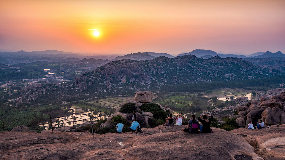 Die grössten Solaranlagen Indiens befinden sich in Karnataka. (Bild: Shutterstock.com/ImagesoftIndia)
