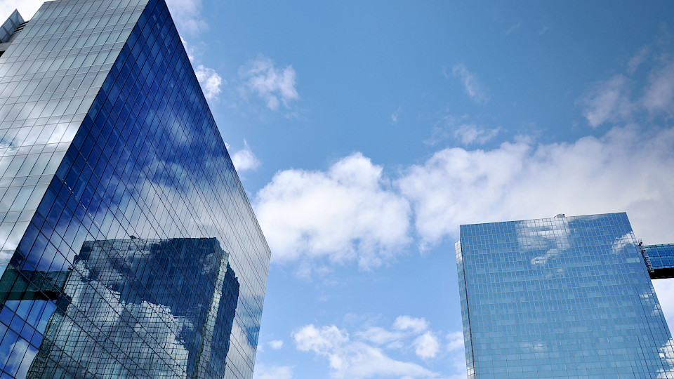 Immobilien im in Europa an ausgewählten Standorten überzeugen mit attraktiver Rendite. (Bild: Shutterstock.com/SavvapanfPhoto)