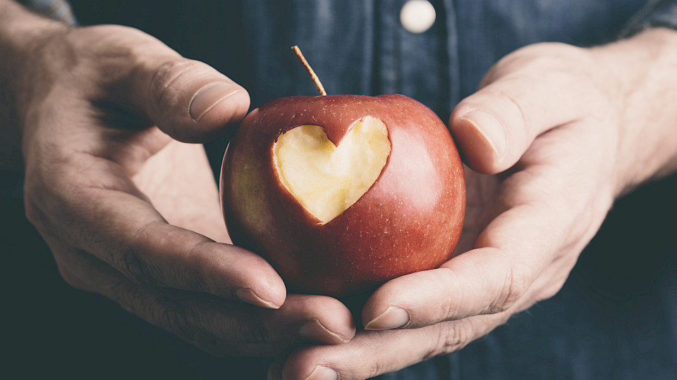 Nachhaltige, gesunde Ernährung ist für den Nutriton Fonds eine "Herzensangelegenheit". (Bild: Schutterstock.com/kuzmaphoto)
