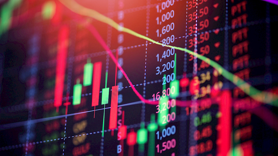 Die Finanzmärkte zeigten sich zum Jahresauftakt volatil. (Bild: Shutterstock.com/Poring Studio)