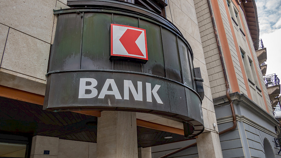 Die Kantonalbanken blicken auf ein überaus erfolgreiches Geschäftsjahr 2021 zurück. (Bild: Shutterstock.com/Taljat David)