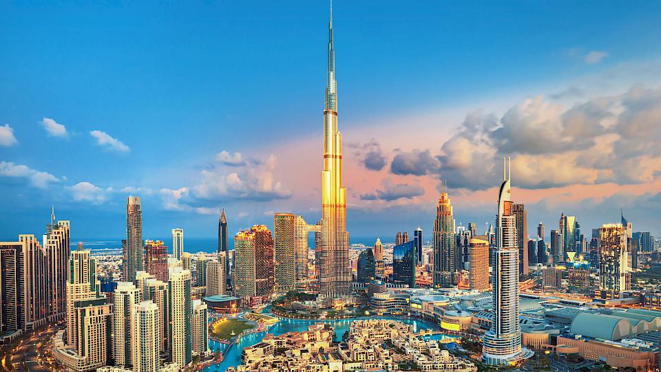 Die Emirate (VAE) sind nicht nur ein Touristenziel. Dubai ist auch ein zunehmend wichtiges globales Geschäftszentrum. (Bild: Shutterstock.com/Rasto SK)