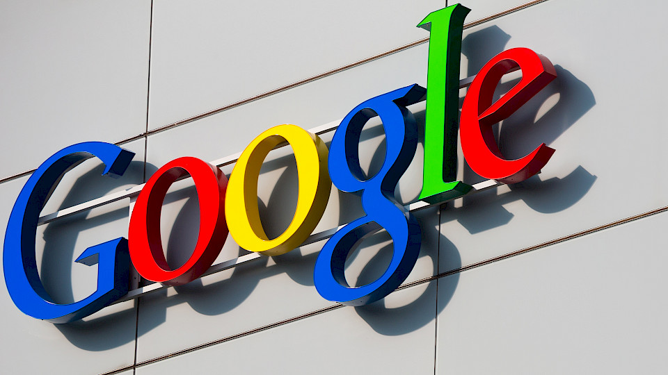 Zu den bekanntesten Unternehmen, in welche in der Schweiz investiert wurde, gehört auch Google. (Bild: Shutterstock.com/lightpoet)