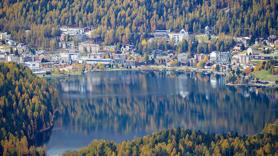 Engadin/St. Moritz ist wie bereits in den Vorjahren die mit Abstand teuerste touristische Destination im Alpenraum. (Bild: Shutterstock.com/Csnafzger)
