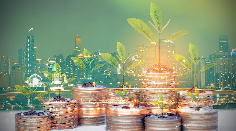 Emittenten von Green Bonds haben eine viel höhere Wahrscheinlichkeit, sich an das 1,5°C- oder 2°C-Szenario des Pariser Abkommens zu halten, als Emittenten von nicht-grünen Anleihen. (Bild: Shutterstock.com/Monthira)