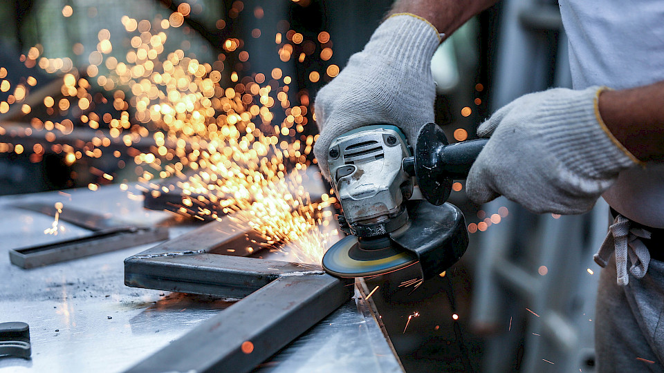 Bei Handwerksbetrieben kam es zur Rekordzahl von 347 Konkursfällen. (Bild: Shutterstock.com/Peter Smagin)