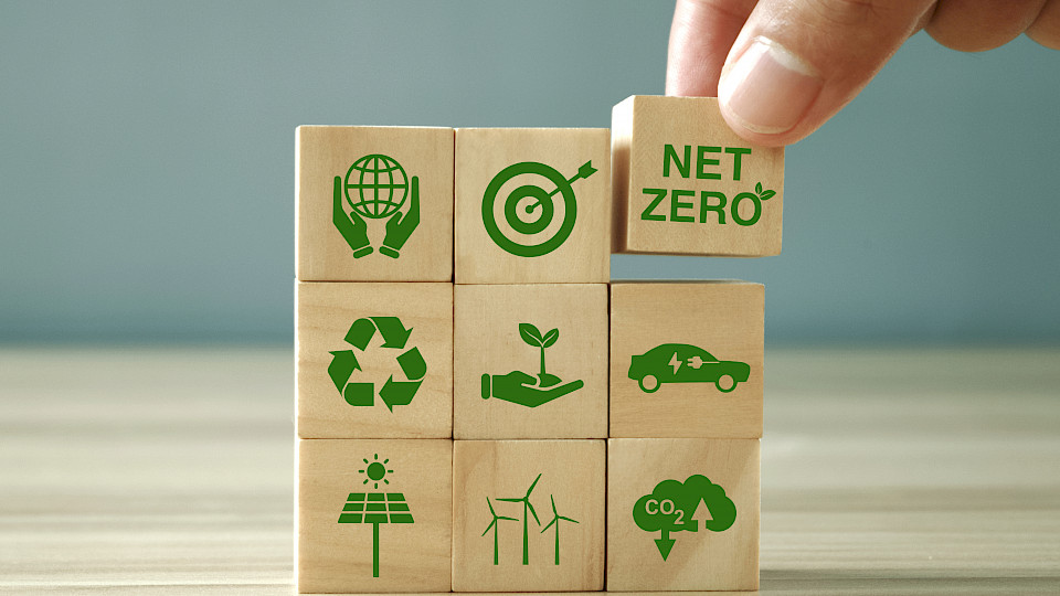 Die Schweiz und ihr Finanzmarkt verfolgen das Ziel, ihre Treibhausgasemissionen bis 2050 auf Netto-Null zu senken. (Bild: iStock)