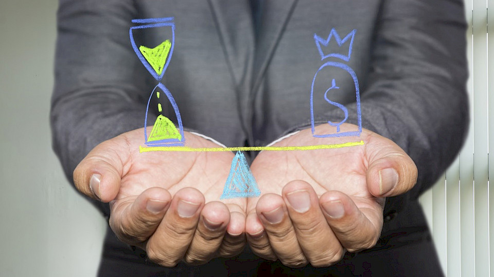 Die Schweizer Banken haben im Vergleich zum Ertrag zu hohe Kosten. (Foto Shutterstock Prince Apple)