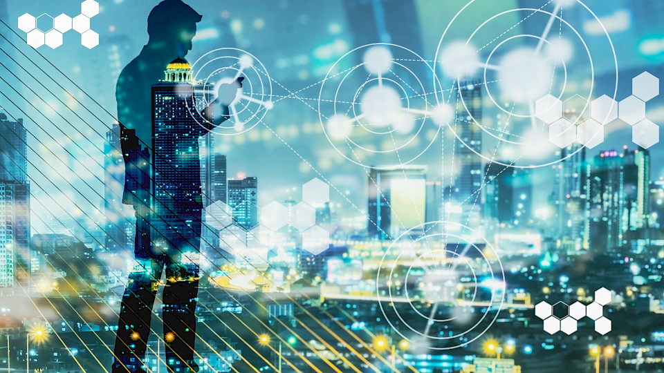 Geschäftsmodelle müssen auf das digitalisierte Umfeld ausgerichtet werden (Quelle shutterstock / Montri Nipitvittaya)