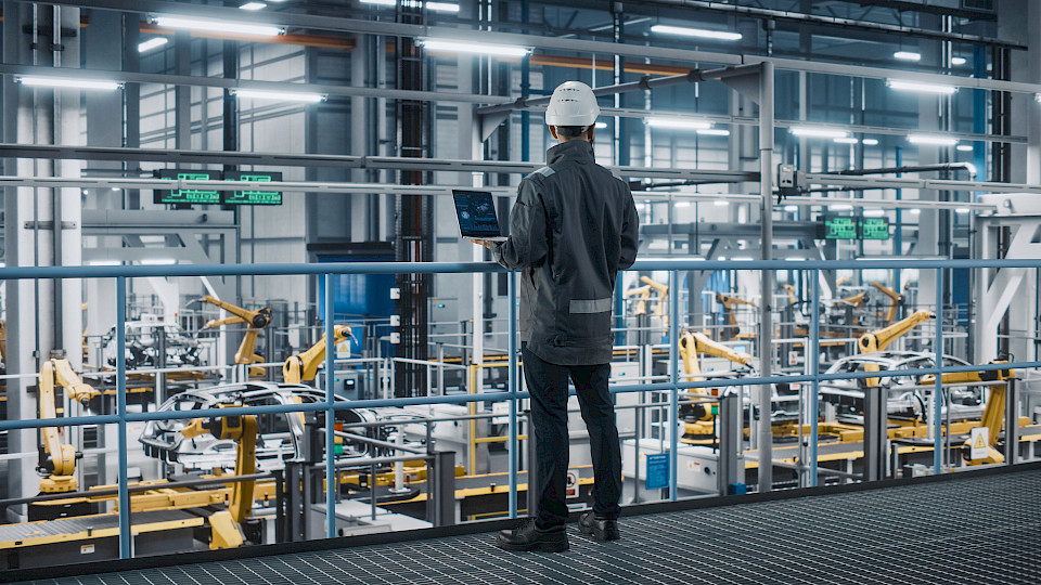 Die Autoindustrie in Deutschland verlor über 30 Milliarden Euro an Wertschöpfung. (Bild Shutterstock/Gorodenkoff)