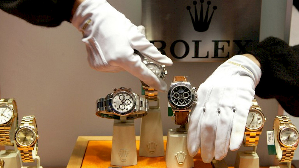 Nach dem Rekordjahr legten die Uhrenexporte 2022 nochmals über 11 % zu. (Bild Shutterstock/H-Meier)